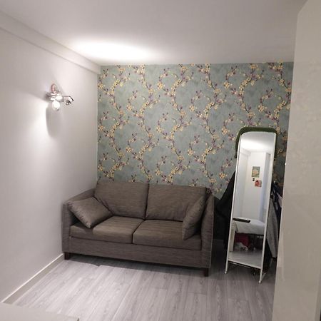 Studio Versailles Notre Dame Apartment Ngoại thất bức ảnh